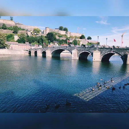 Au Mosan Kwatera prywatna Namur