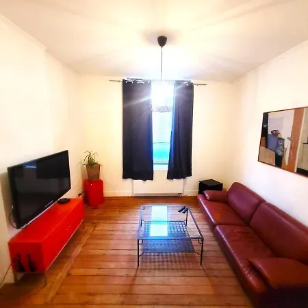 Au Mosan 홈스테이 나무르